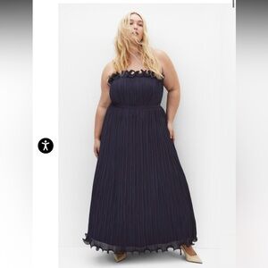 NWT City Chic Opulent Maxi Dress in Midnight